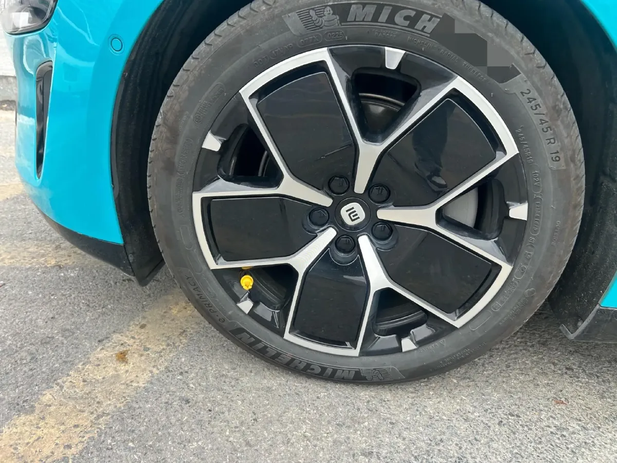 2024 MI SU7 BEV 73.6KWH,autocango,china used car exporter,china ev exporter,chinese used car exporter,chinese used ev exporter