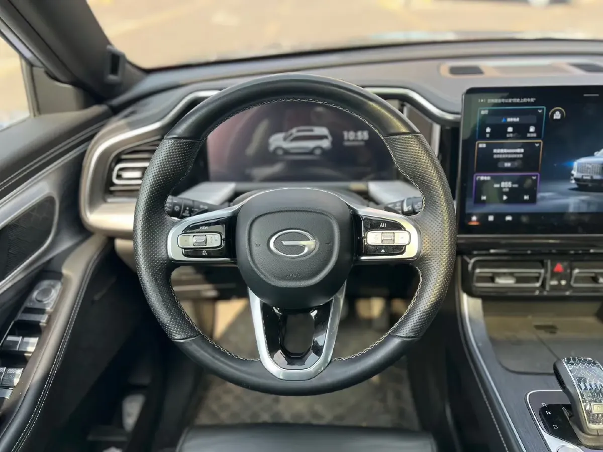 2022 GAC Trumpchi GS8 2.0T 252HP L4 8AT,autocango,china used car exporter,china ev exporter,chinese used car exporter,chinese used ev exporter