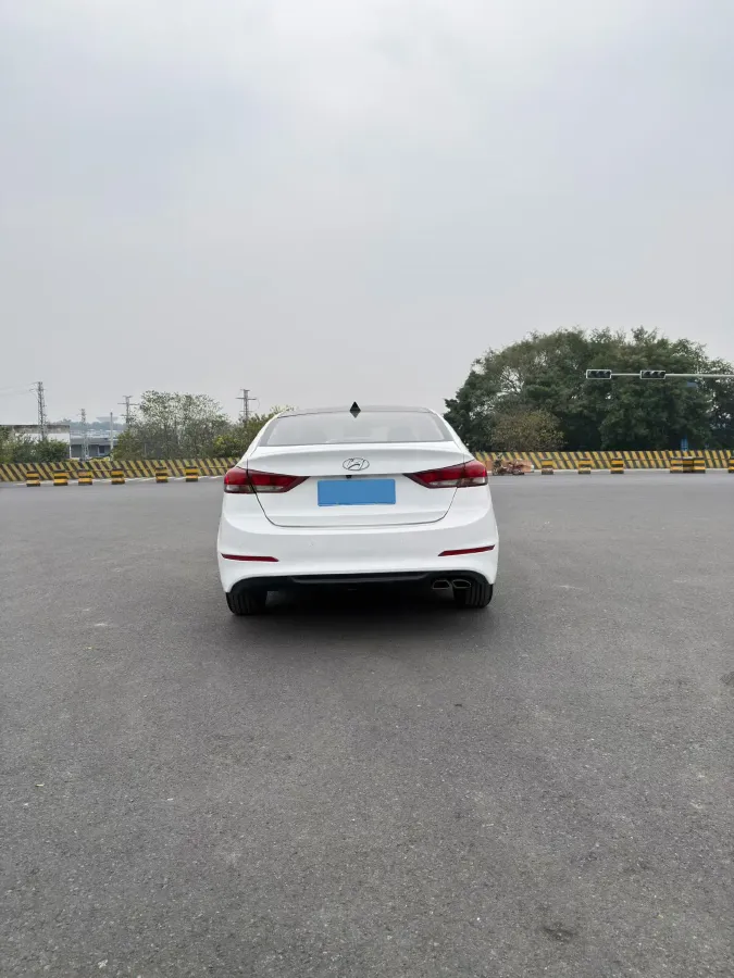 2018 Hyundai Elantra 1.4T 130HP L4 7DCT,autocango,china used car exporter,china ev exporter,chinese used car exporter,chinese used ev exporter