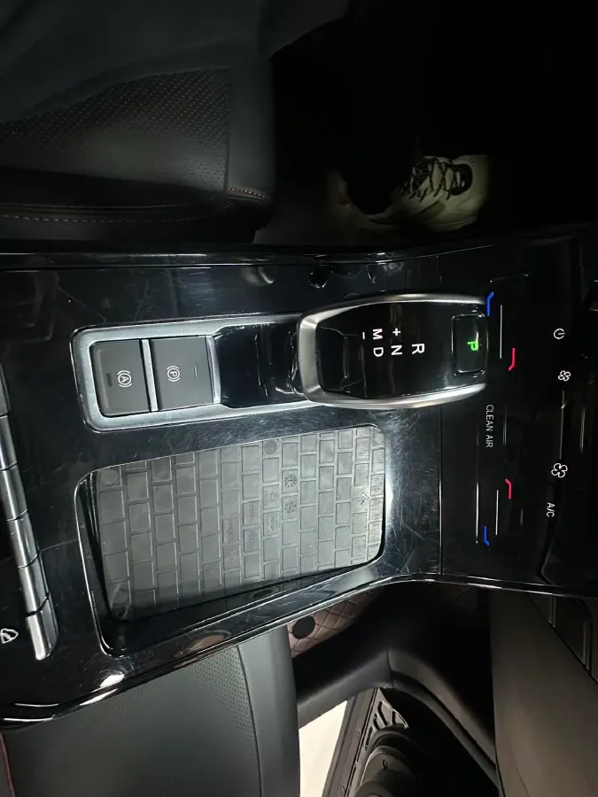 2023 Chery Tiggo 7 1.5T 156HP L4 CVT,autocango,china used car exporter,china ev exporter,chinese used car exporter,chinese used ev exporter