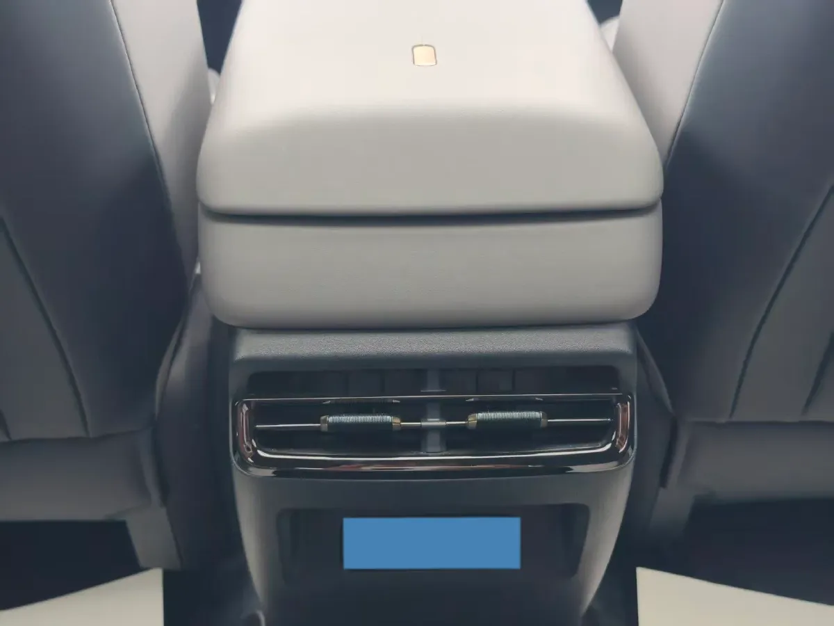 2024 LYNK&CO 01 2.0T 254HP L4 8AT,autocango,china used car exporter,china ev exporter,chinese used car exporter,chinese used ev exporter