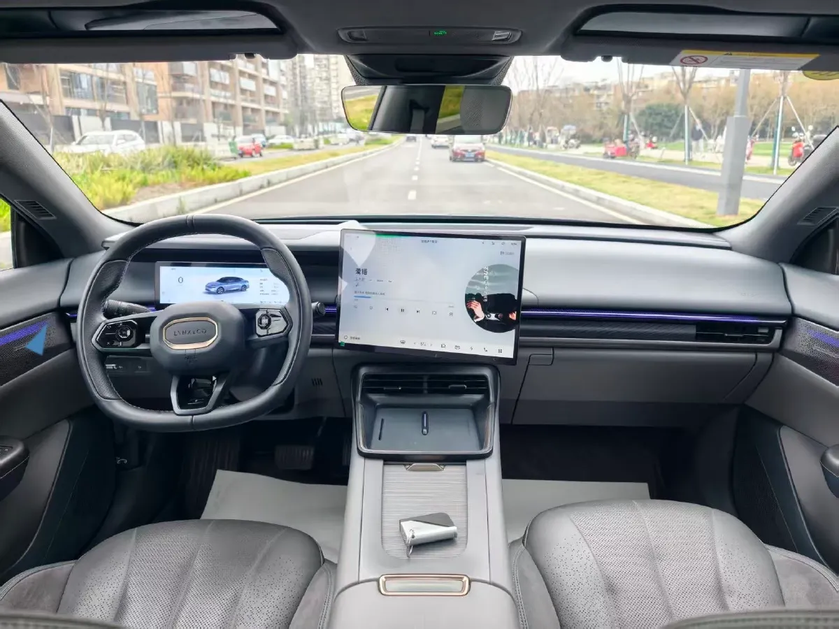 2024 LYNK&CO 01 2.0T 254HP L4 8AT,autocango,china used car exporter,china ev exporter,chinese used car exporter,chinese used ev exporter