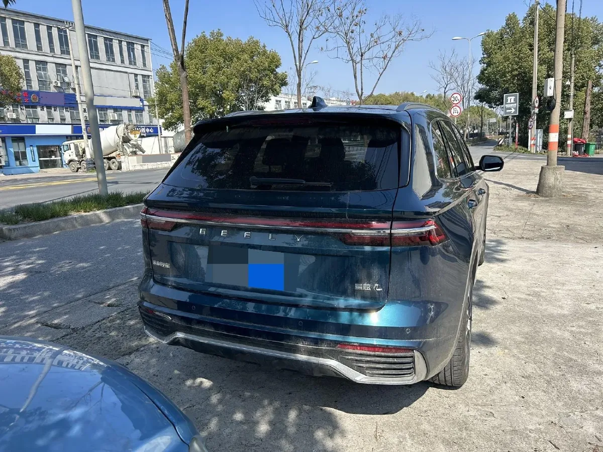 2021 Geely Monjaro 2.0T 218HP L4 7DCT,autocango,china used car exporter,china ev exporter,chinese used car exporter,chinese used ev exporter