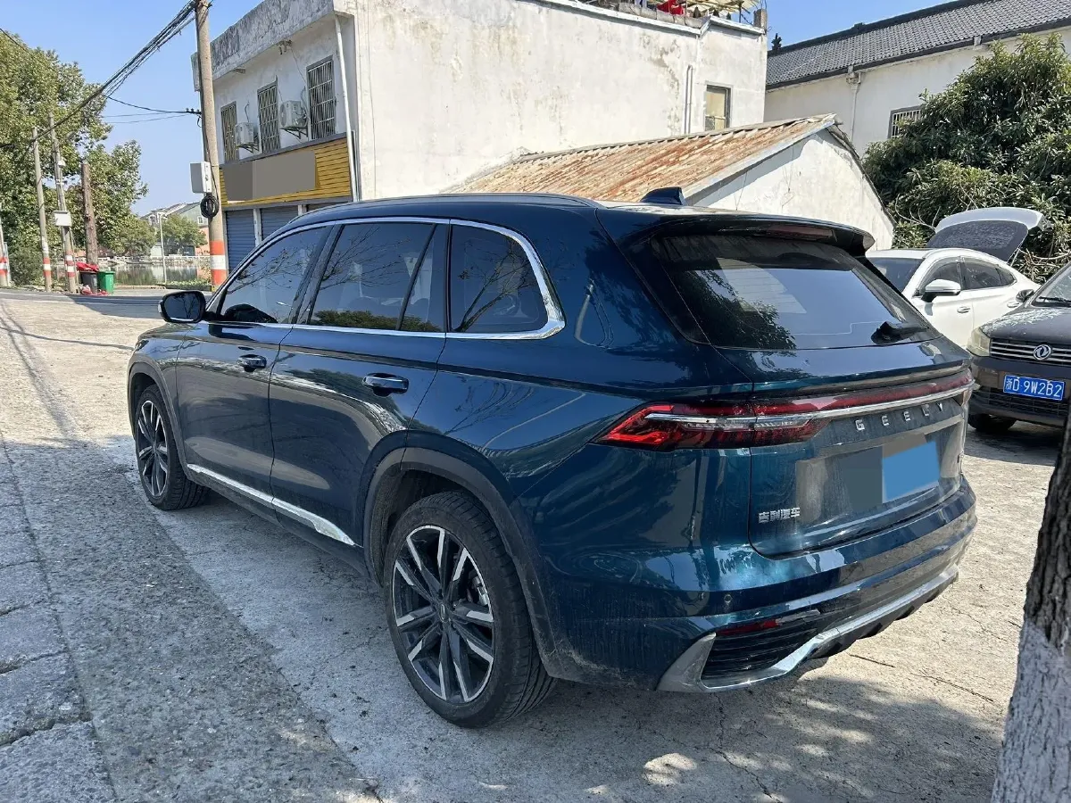 2021 Geely Monjaro 2.0T 218HP L4 7DCT,autocango,china used car exporter,china ev exporter,chinese used car exporter,chinese used ev exporter