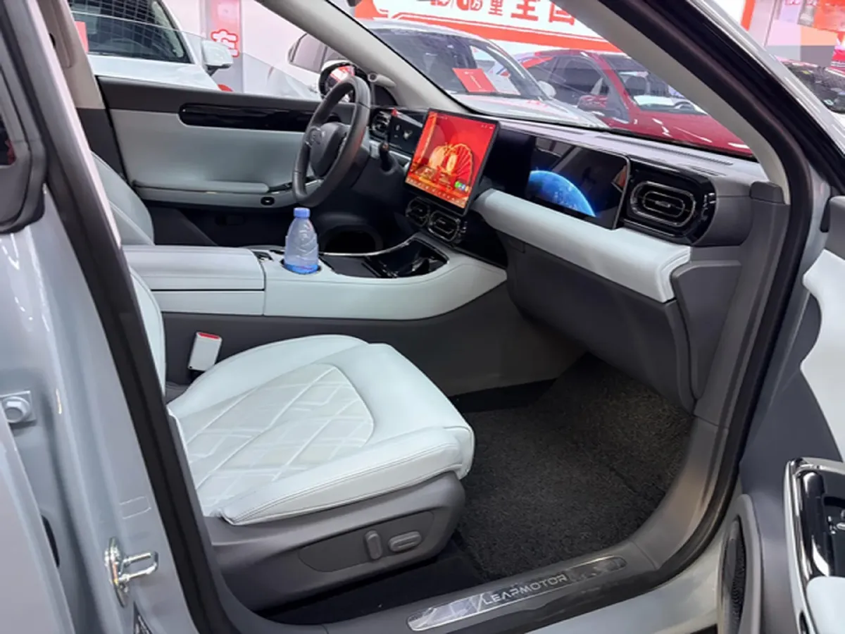 2024 Leapmotor C01 1.5L 95HP L4 REEV 30.1KWH,autocango,china used car exporter,china ev exporter,chinese used car exporter,chinese used ev exporter