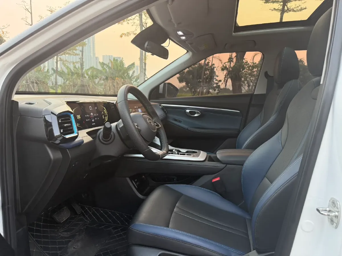 2023 GAC Trumpchi GS3 1.5T 177HP L4 7DCT,autocango,china used car exporter,china ev exporter,chinese used car exporter,chinese used ev exporter