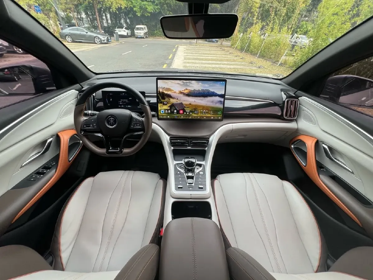 2022 Ruichi Auto EC35 BEV 82HP BEV 36.288KWH,autocango,china used car exporter,china ev exporter,chinese used car exporter,chinese used ev exporter