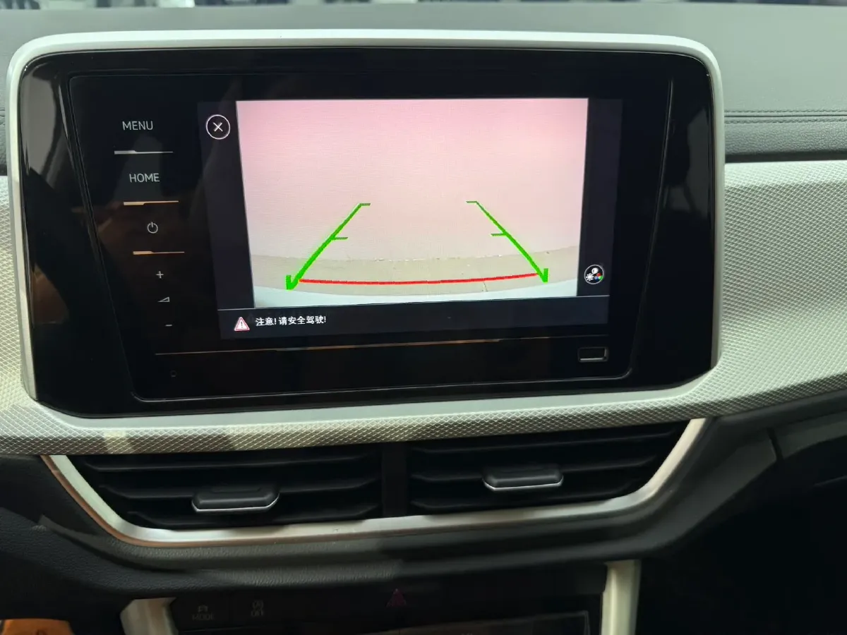 2023 Volkswagen T-Roc 1.4T 150HP L4 7DCT,autocango,china used car exporter,china ev exporter,chinese used car exporter,chinese used ev exporter