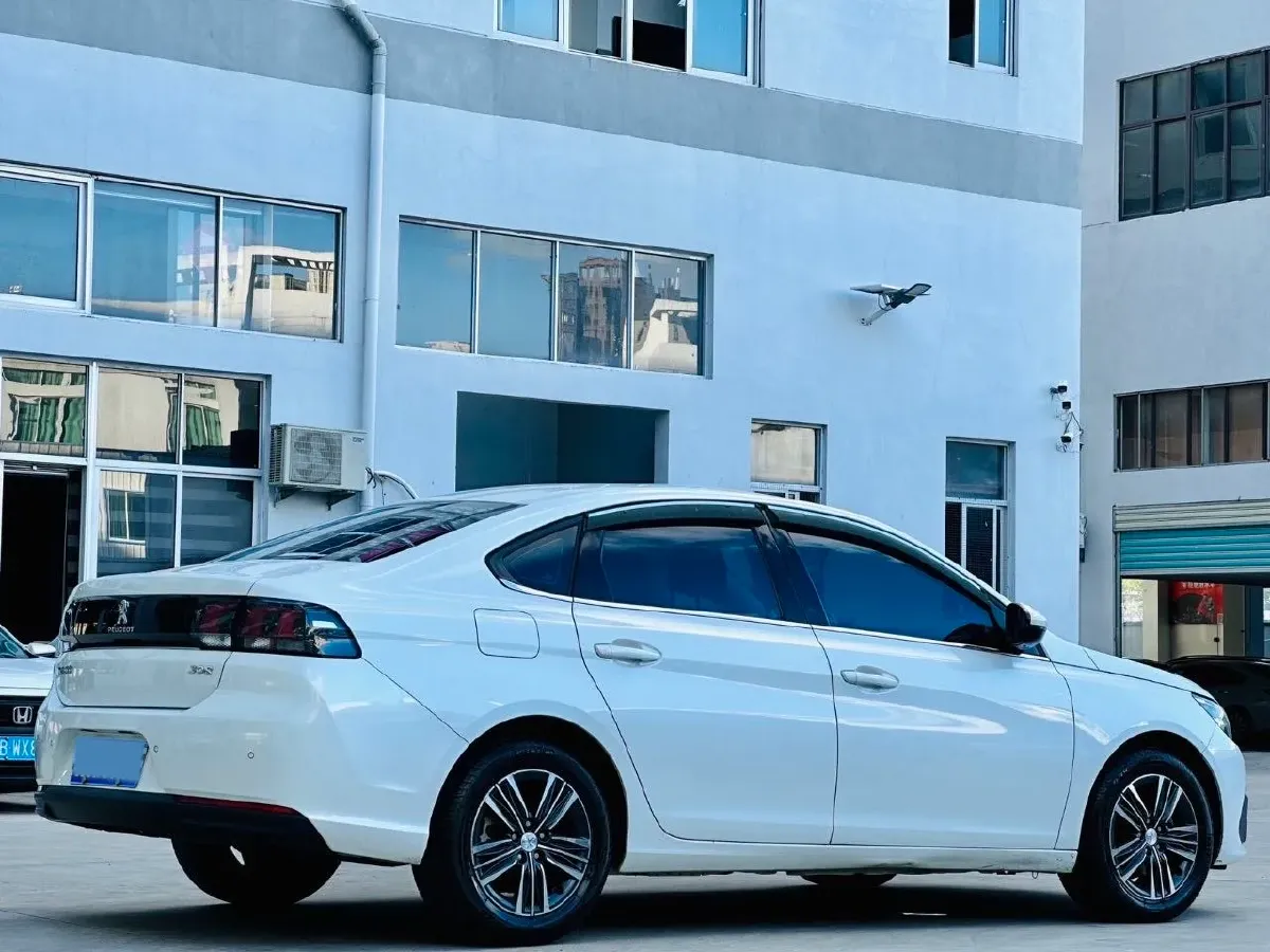 2018 Peugeot 308 1.6L 117HP L4 6AT,autocango,china used car exporter,china ev exporter,chinese used car exporter,chinese used ev exporter