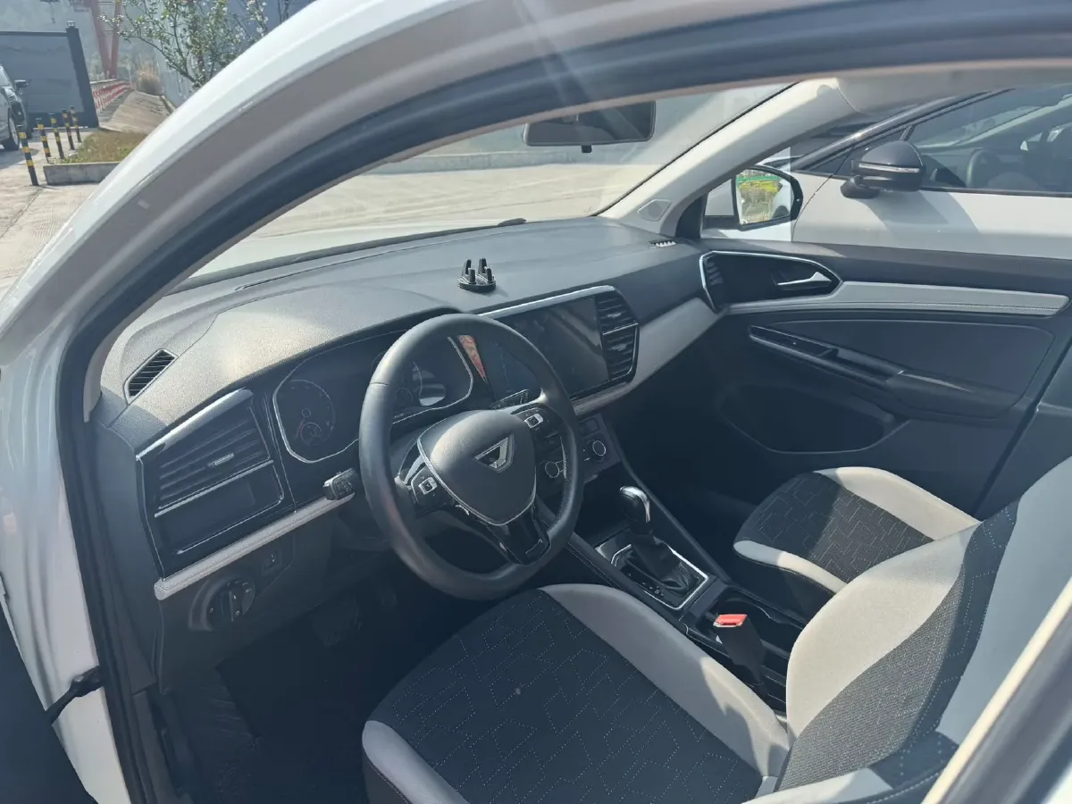 2023 Jetta VS7 1.4T 150HP L4 6AT,autocango,china used car exporter,china ev exporter,chinese used car exporter,chinese used ev exporter