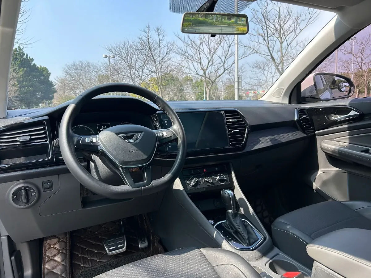 2020 Jetta VS7 1.4T 150HP L4 6AT,autocango,china used car exporter,china ev exporter,chinese used car exporter,chinese used ev exporter