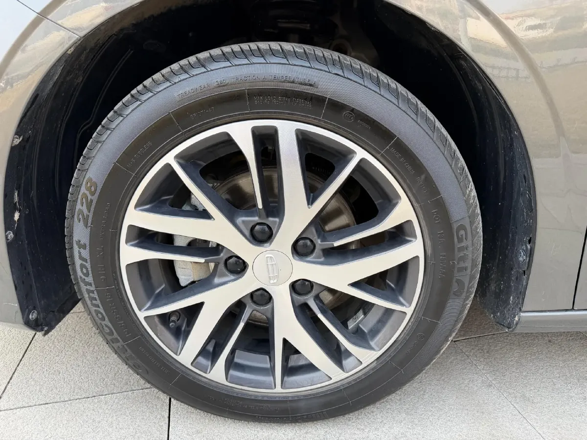 2022 Geely Emgrand 1.5L 114HP L4 CVT,autocango,china used car exporter,china ev exporter,chinese used car exporter,chinese used ev exporter