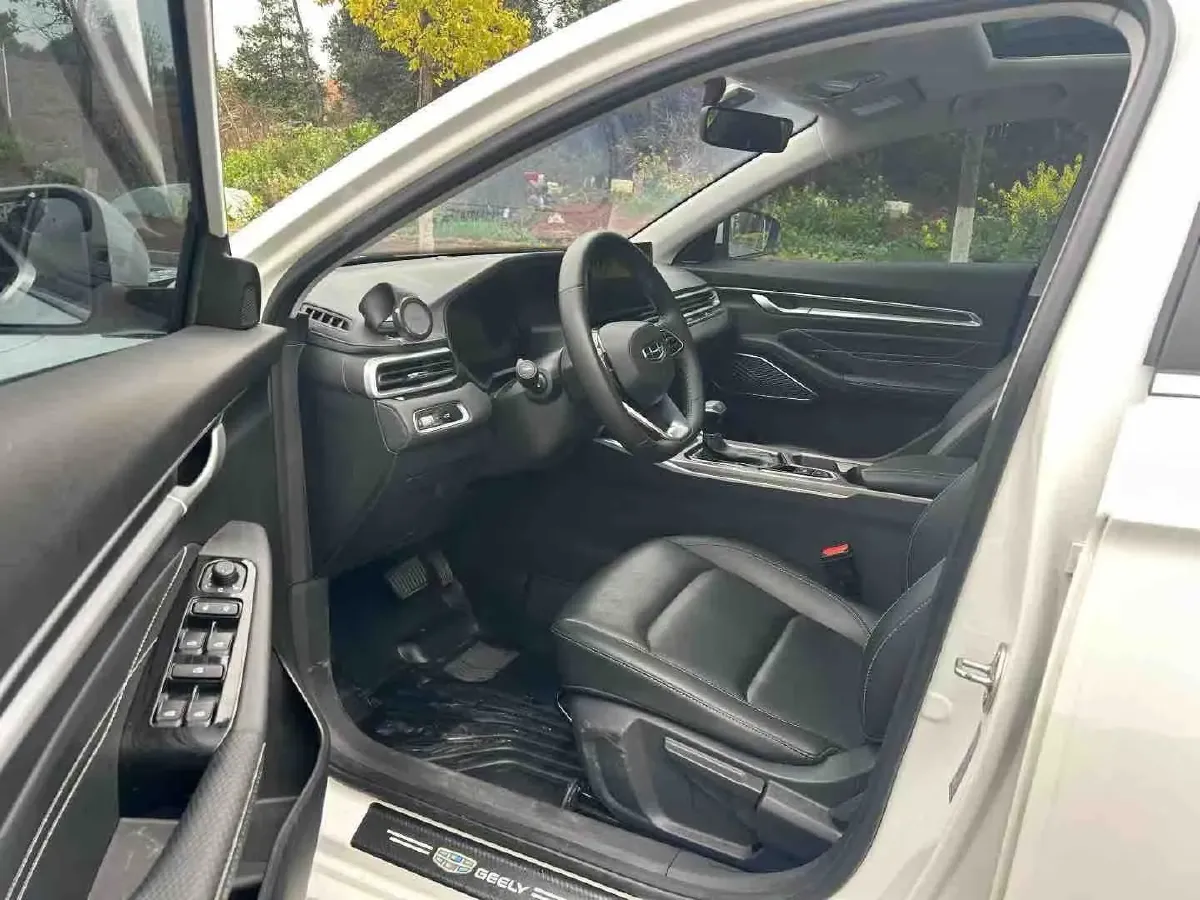 2022 Geely Emgrand 1.5L 114HP L4 CVT,autocango,china used car exporter,china ev exporter,chinese used car exporter,chinese used ev exporter