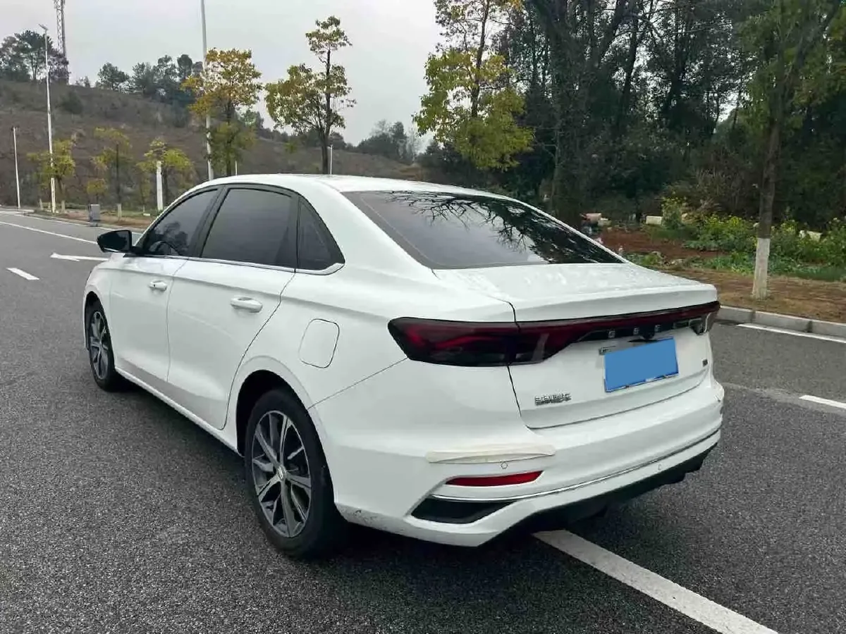 2022 Geely Emgrand 1.5L 114HP L4 CVT,autocango,china used car exporter,china ev exporter,chinese used car exporter,chinese used ev exporter