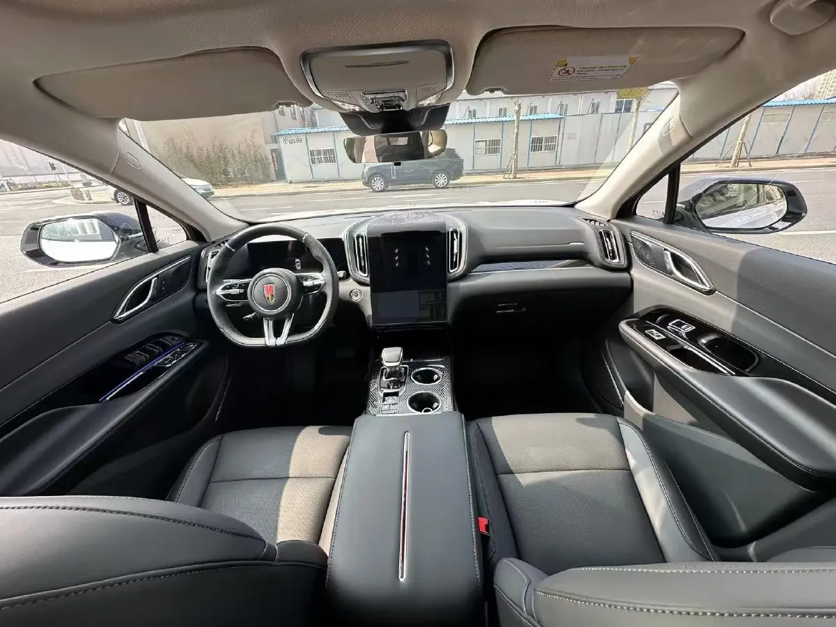 2025 HongQi HS3 1.5T 150HP L4 1DHT PHEV,autocango,china used car exporter,china ev exporter,chinese used car exporter,chinese used ev exporter