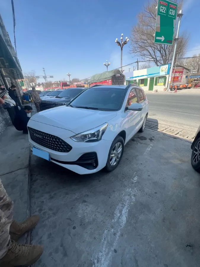2019 Haval M6 1.5T 150HP L4 7DCT,autocango,china used car exporter,china ev exporter,chinese used car exporter,chinese used ev exporter