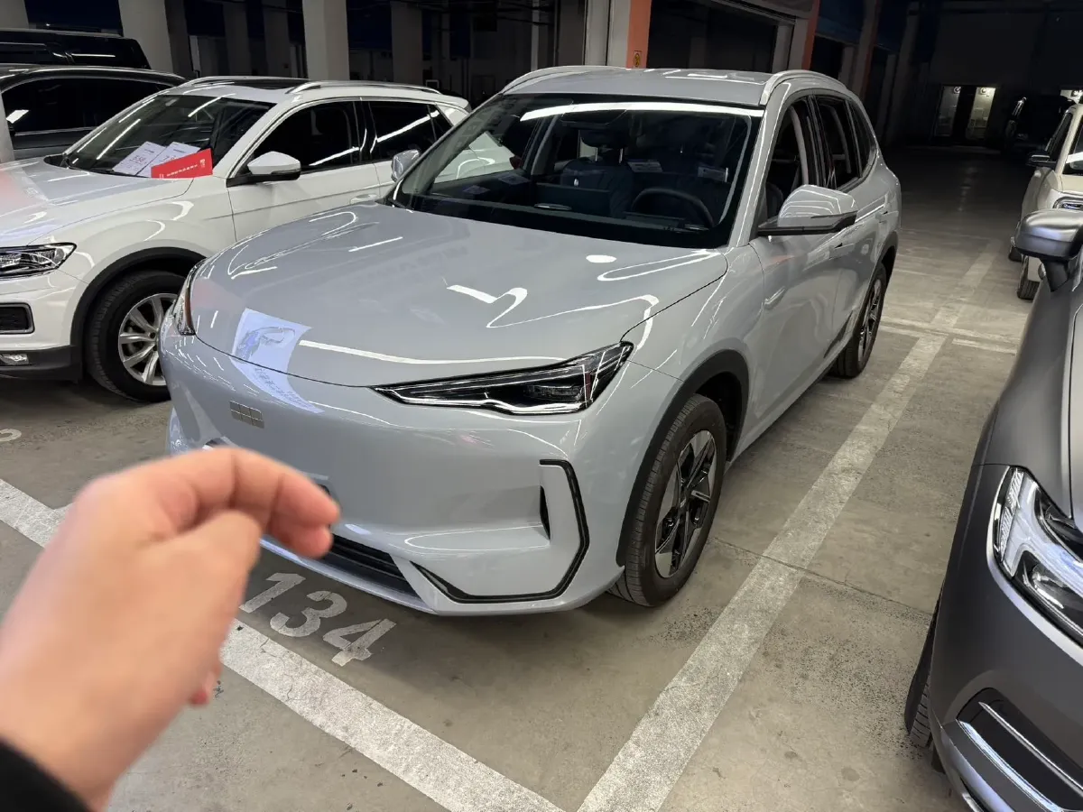 2024 LanDian E5 1.5L 110HP L4 E-CVT PHEV 17.52KWH,autocango,china used car exporter,china ev exporter,chinese used car exporter,chinese used ev exporter