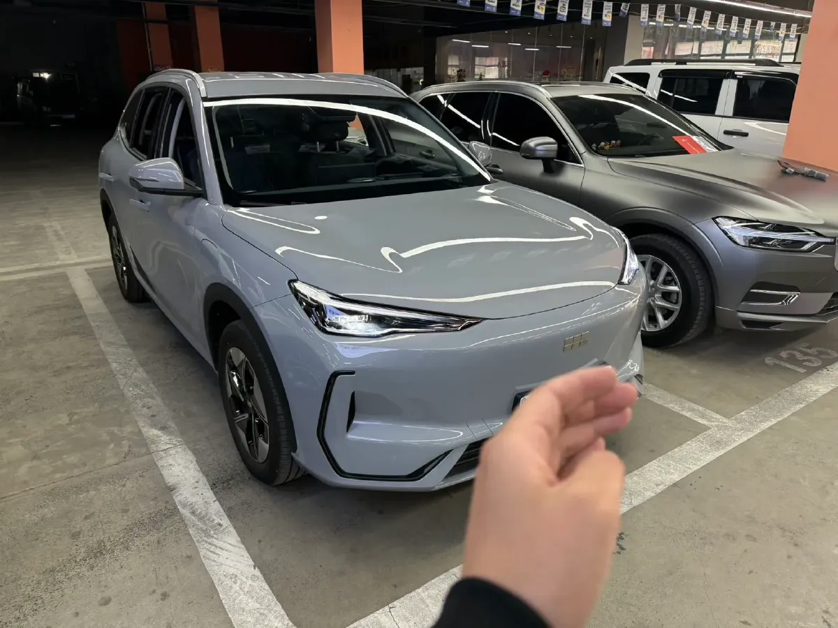 2024 LanDian E5 1.5L 110HP L4 E-CVT PHEV 17.52KWH,autocango,china used car exporter,china ev exporter,chinese used car exporter,chinese used ev exporter