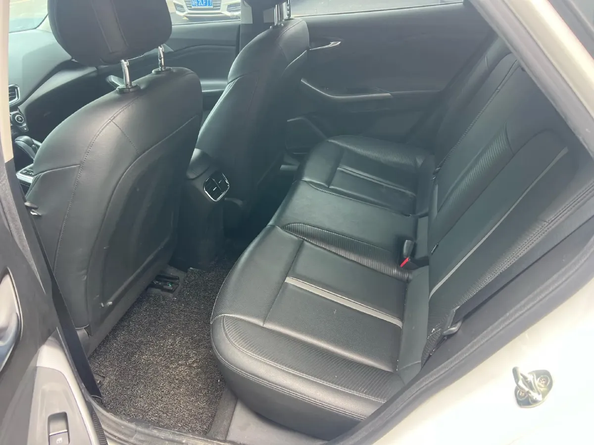 2019 Hyundai La Festa 1.6T 204HP L4 7DCT,autocango,china used car exporter,china ev exporter,chinese used car exporter,chinese used ev exporter