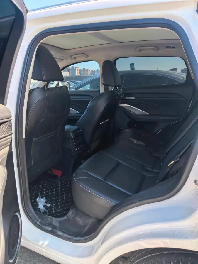 2021 WEY VV6 2.0T 227HP L4 7DCT,autocango,china used car exporter,china ev exporter,chinese used car exporter,chinese used ev exporter