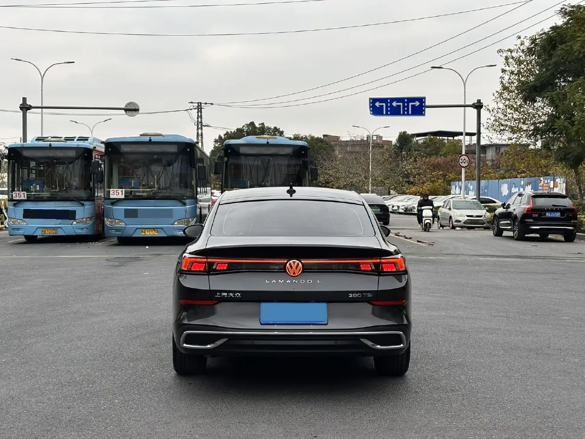 2023 Volkswagen Lamando 1.4T 150HP L4 7DCT,autocango,china used car exporter,china ev exporter,chinese used car exporter,chinese used ev exporter