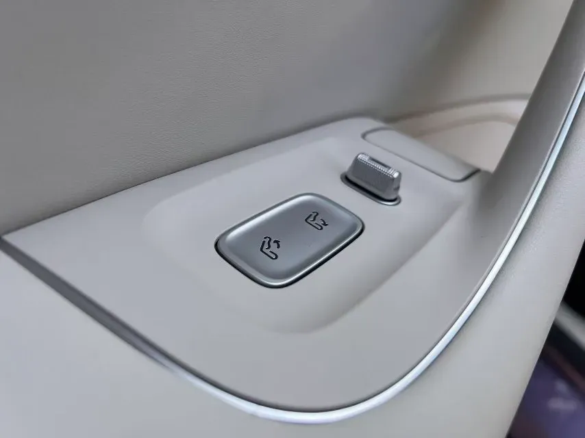 2024 HIMA R7 BEV 82KWH,autocango,china used car exporter,china ev exporter,chinese used car exporter,chinese used ev exporter