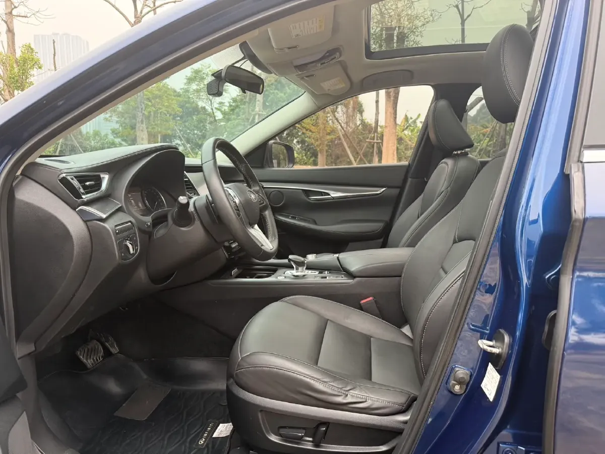 2018 Mercedes-Benz B Class 2.0T 211HP L4 7DCT,autocango,china used car exporter,china ev exporter,chinese used car exporter,chinese used ev exporter