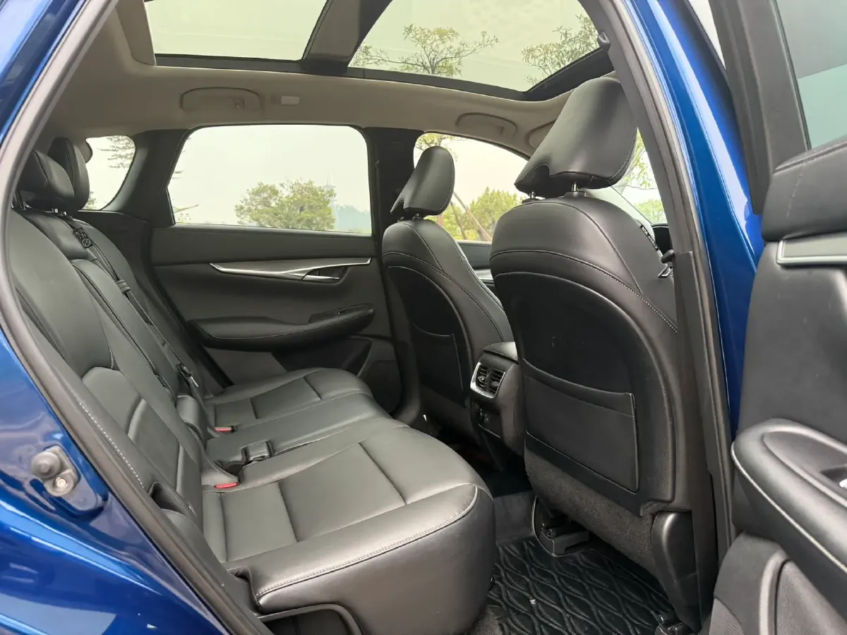 2018 Mercedes-Benz B Class 2.0T 211HP L4 7DCT,autocango,china used car exporter,china ev exporter,chinese used car exporter,chinese used ev exporter