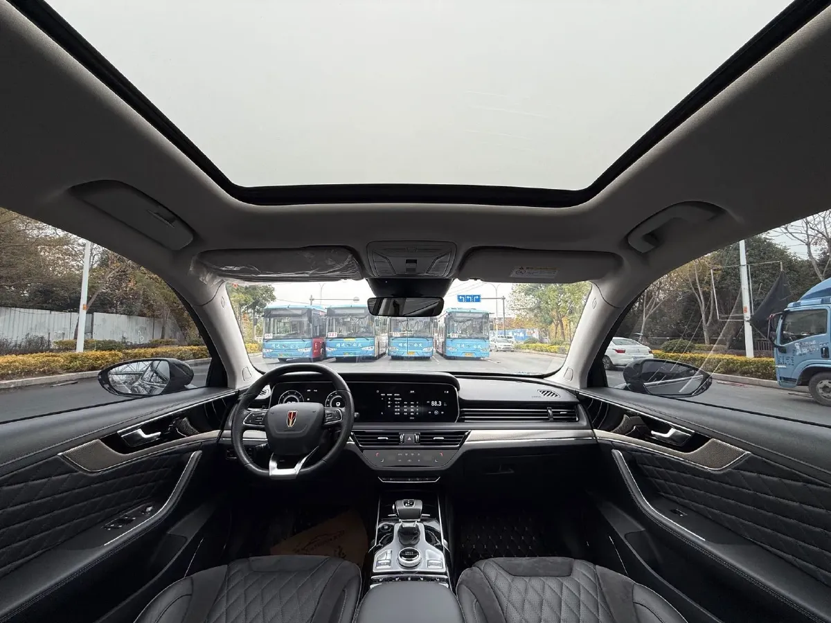 2022 HongQi HS5 2.0T 224HP L4 6AT,autocango,china used car exporter,china ev exporter,chinese used car exporter,chinese used ev exporter