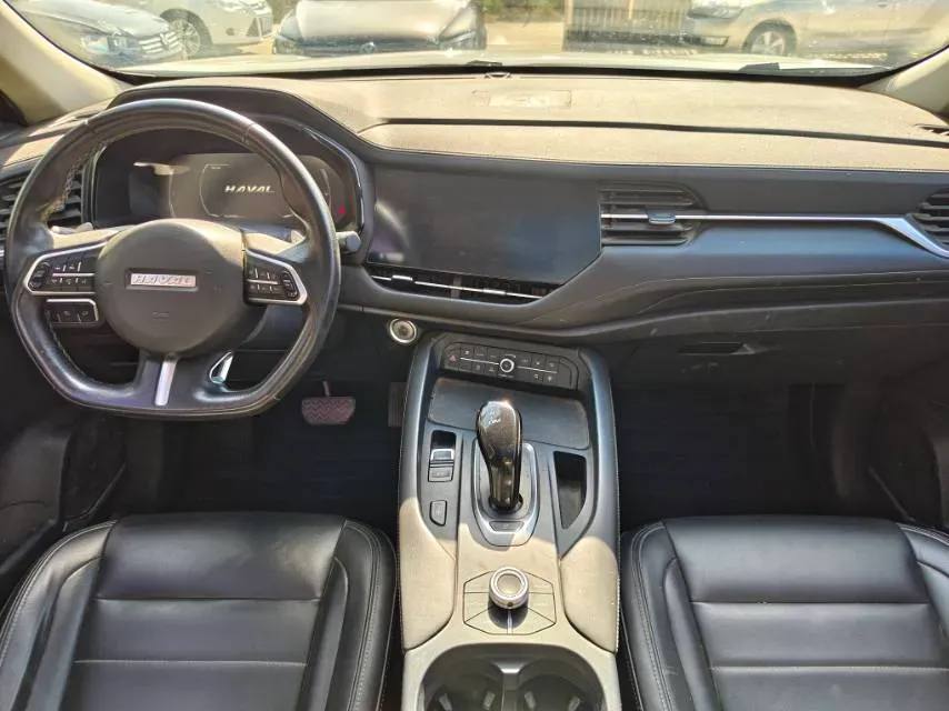 2019 Haval F7 1.5T 169HP L4 7DCT,autocango,china used car exporter,china ev exporter,chinese used car exporter,chinese used ev exporter