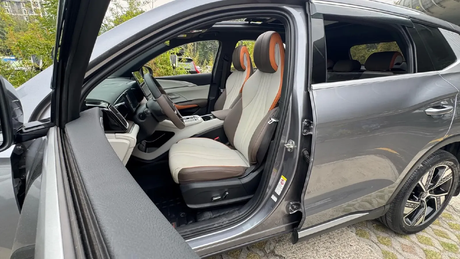 2023 BYD Song Pro 1.5L 110HP L4 E-CVT PHEV 18.3KWH,autocango,china used car exporter,china ev exporter,chinese used car exporter,chinese used ev exporter