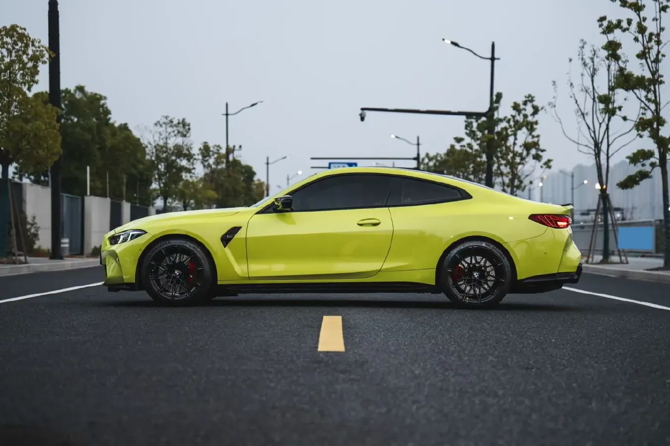 2024 BMW M4 3.0T 530HP L6 8AT,autocango,china used car exporter,china ev exporter,chinese used car exporter,chinese used ev exporter