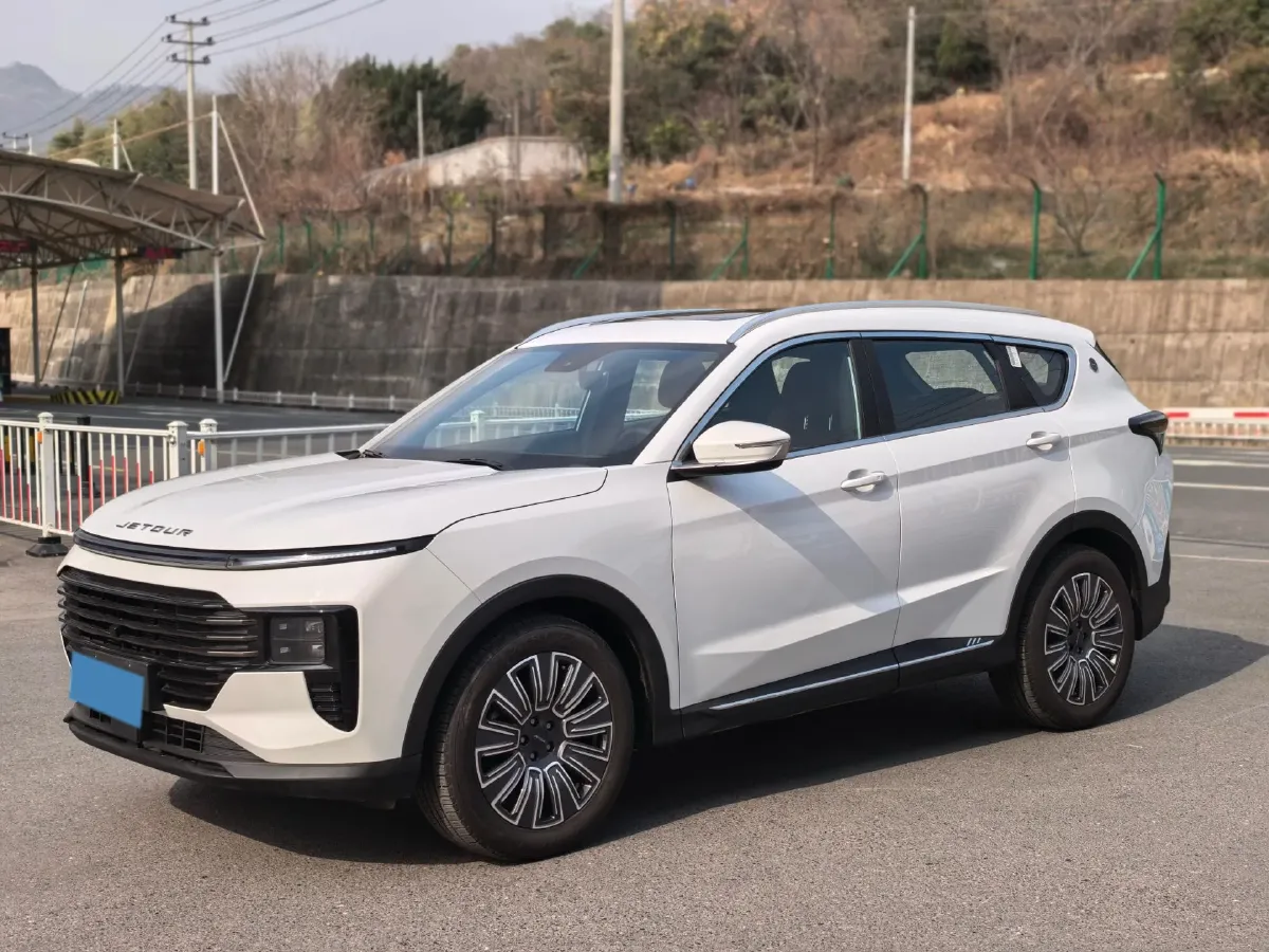 2025 Jetour X70 Plus 1.5T 156HP L4 6DCT,autocango,china used car exporter,china ev exporter,chinese used car exporter,chinese used ev exporter