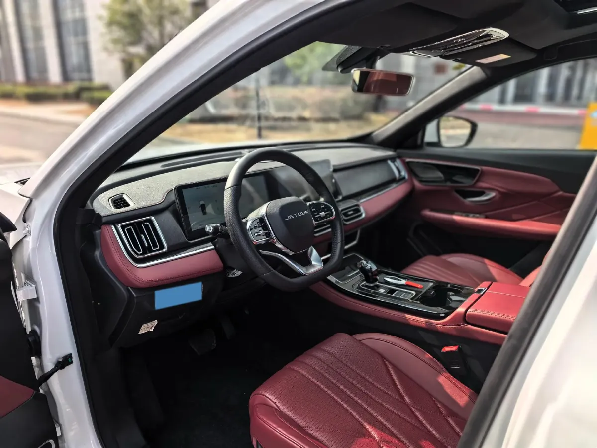 2025 Jetour X70 Plus 1.5T 156HP L4 6DCT,autocango,china used car exporter,china ev exporter,chinese used car exporter,chinese used ev exporter