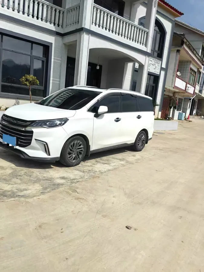 2019 MAXUS G50 1.5T 169HP L4 7DCT,autocango,china used car exporter,china ev exporter,chinese used car exporter,chinese used ev exporter