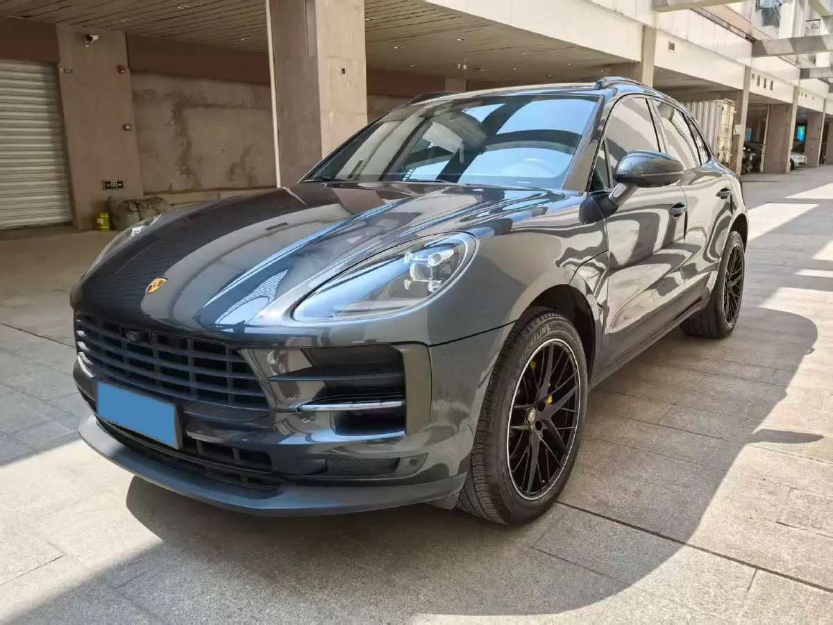 2021 Porsche Macan 2.0T 252HP L4 7DCT,autocango,china used car exporter,china ev exporter,chinese used car exporter,chinese used ev exporter