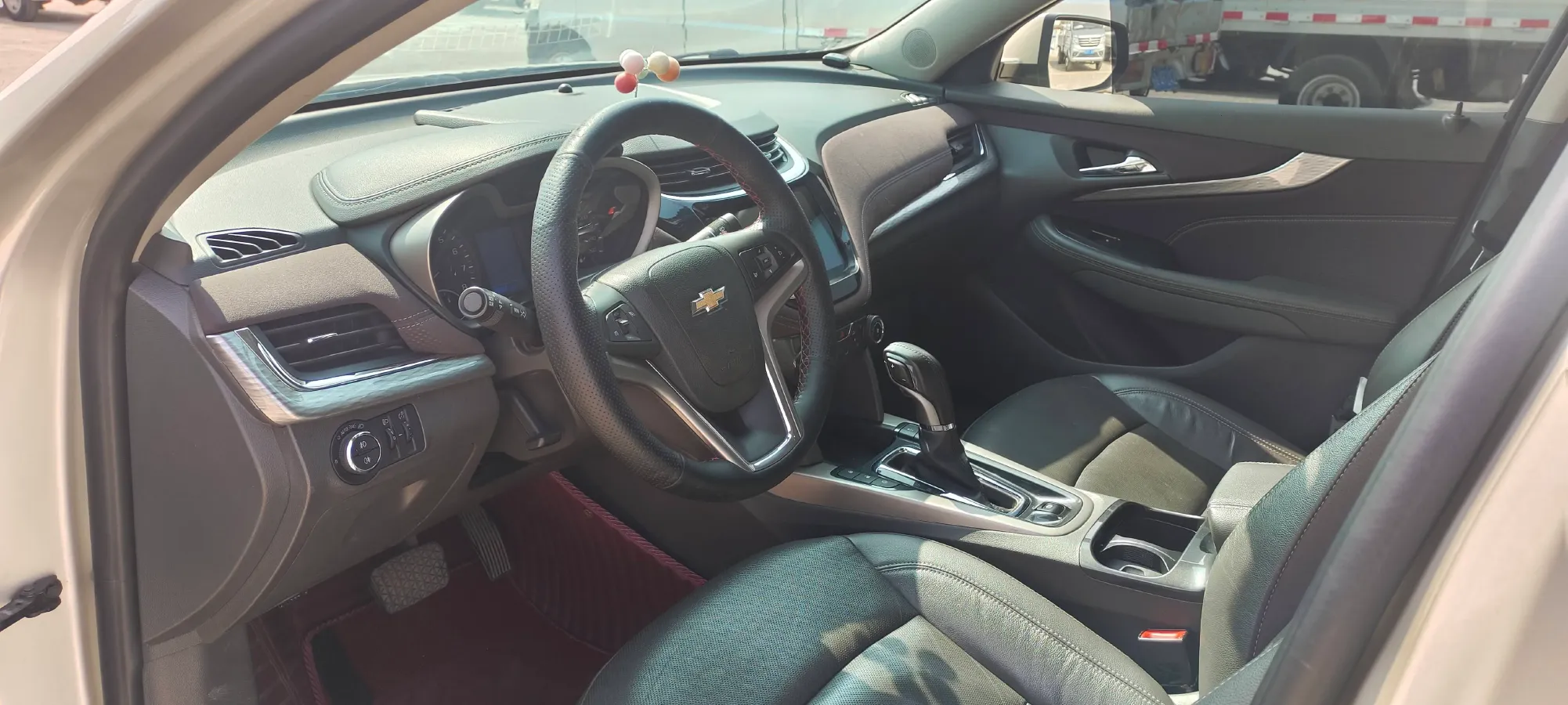 2018 Chevrolet Malibu 1.5T 170HP L4 6AT,autocango,china used car exporter,china ev exporter,chinese used car exporter,chinese used ev exporter