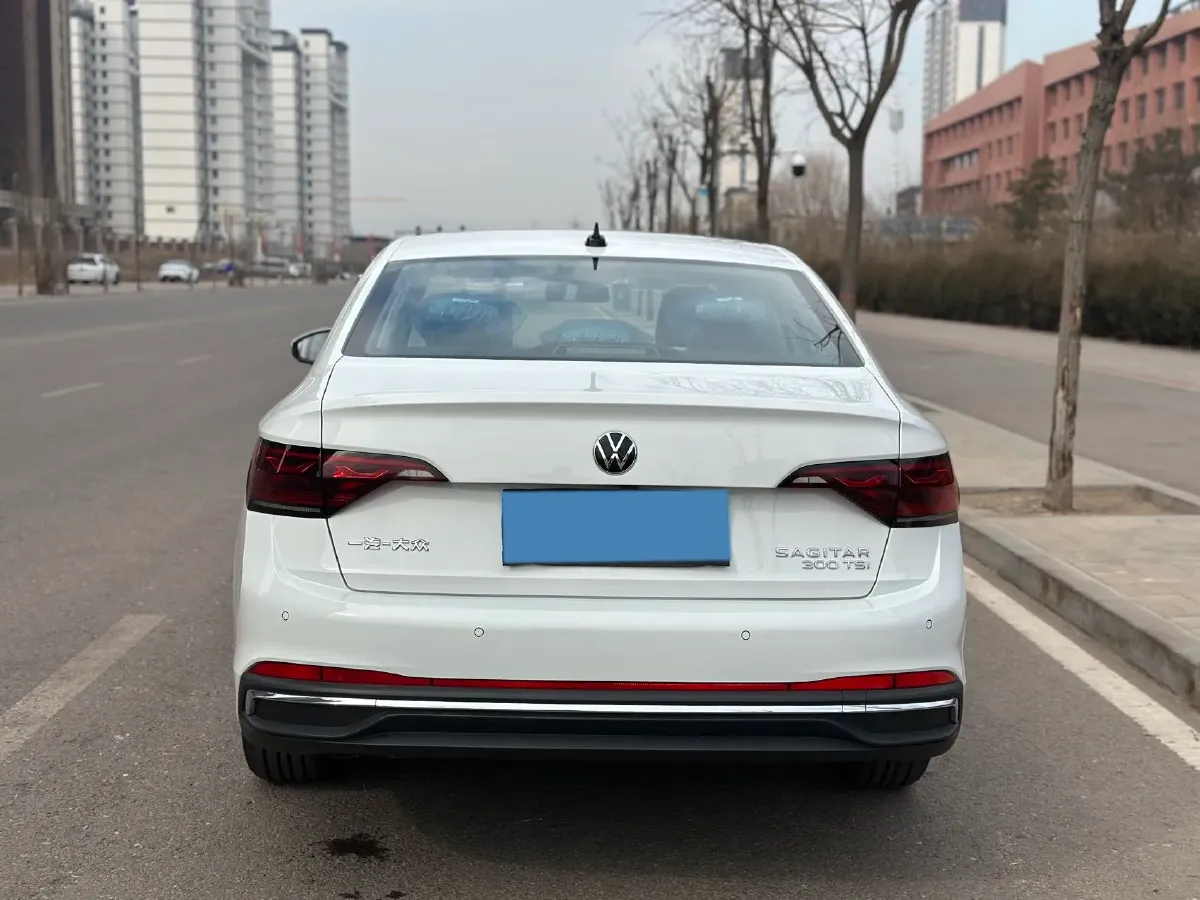 2025 Volkswagen Sagitar 1.5T 160HP L4 7DCT,autocango,china used car exporter,china ev exporter,chinese used car exporter,chinese used ev exporter