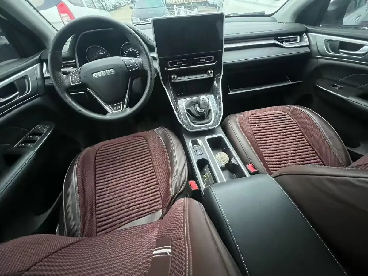 2022 ChangAn Oshan X7 Plus 1.5T 170HP L4 6MT,autocango,china used car exporter,china ev exporter,chinese used car exporter,chinese used ev exporter