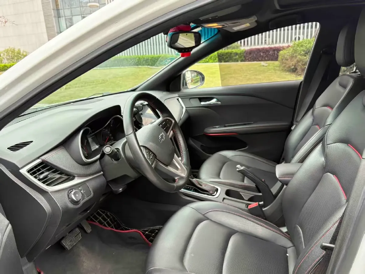 2019 Chevrolet Monza 1.3T 163HP L3 6AT,autocango,china used car exporter,china ev exporter,chinese used car exporter,chinese used ev exporter