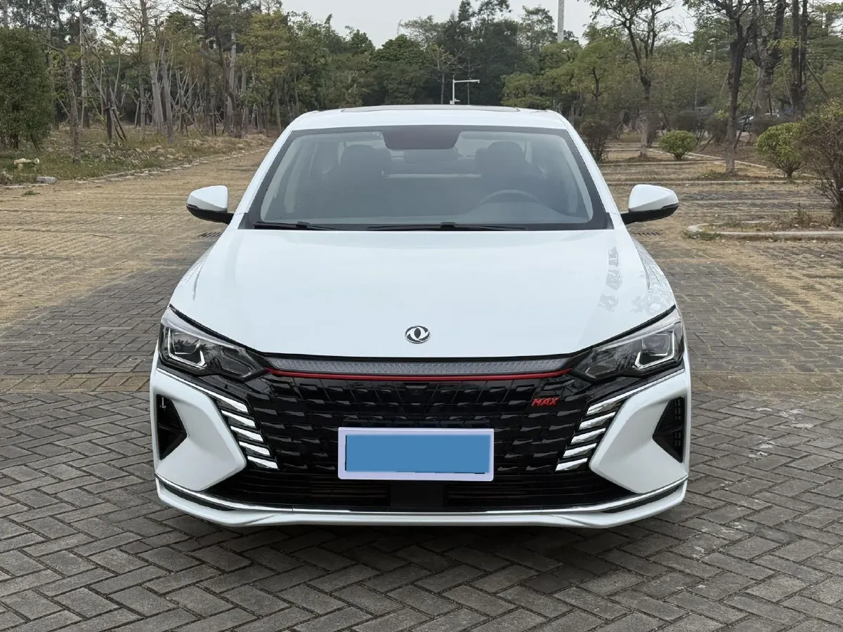 2023 DongFeng Aeolus YiXuan MAX 1.5T 190HP L4 7DCT,autocango,china used car exporter,china ev exporter,chinese used car exporter,chinese used ev exporter