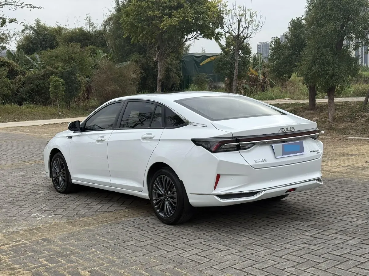 2023 DongFeng Aeolus YiXuan MAX 1.5T 190HP L4 7DCT,autocango,china used car exporter,china ev exporter,chinese used car exporter,chinese used ev exporter
