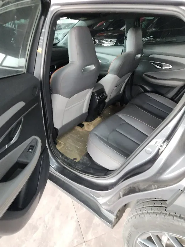 2022 ChangAn UNI-T 1.5T 188HP L4 7DCT,autocango,china used car exporter,china ev exporter,chinese used car exporter,chinese used ev exporter