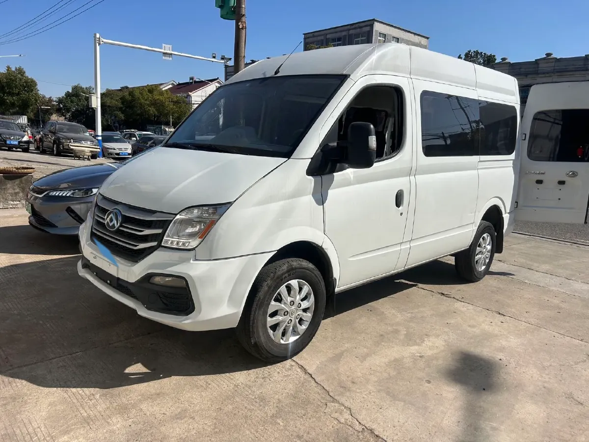 2019 JAC T8 2.0T 190HP L4 6MT,autocango,china used car exporter,china ev exporter,chinese used car exporter,chinese used ev exporter