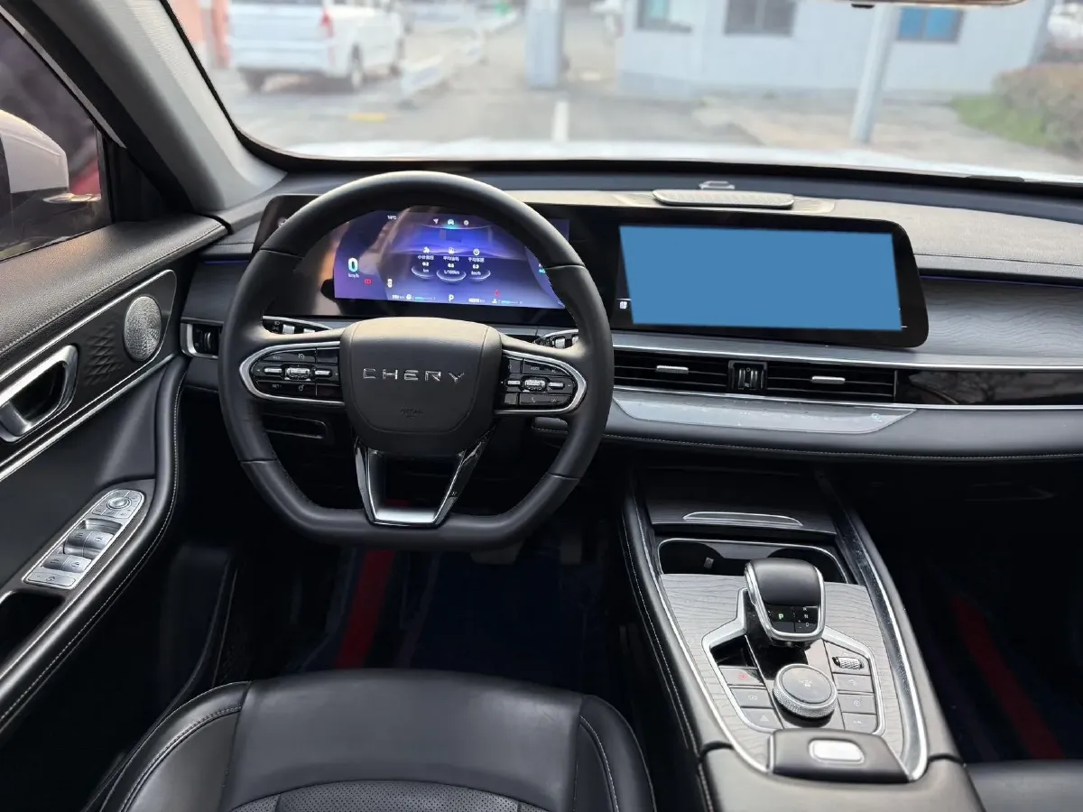 2022 Chery Tiggo 8 PRO 1.6T 197HP L4 7DCT,autocango,china used car exporter,china ev exporter,chinese used car exporter,chinese used ev exporter