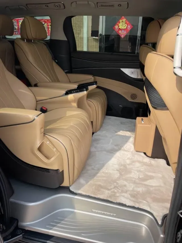 2024 Denza D9 1.5T 139HP L4 E-CVT PHEV 40KWH,autocango,china used car exporter,china ev exporter,chinese used car exporter,chinese used ev exporter