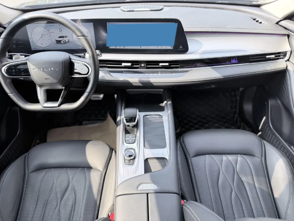 2025 Chery Arrizo 8 2.0T 254HP L4 7DCT,autocango,china used car exporter,china ev exporter,chinese used car exporter,chinese used ev exporter