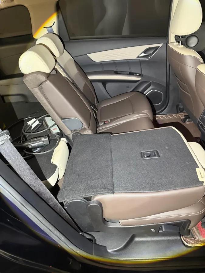 2022 Exceed LXC-DM 1.5T 156HP L4 3DHT PHEV 19.27KWH,autocango,china used car exporter,china ev exporter,chinese used car exporter,chinese used ev exporter