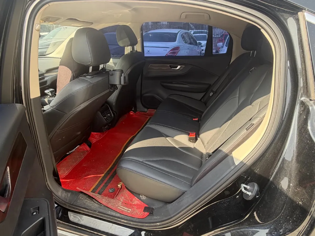 2023 HongQi E-QM5 BEV 54KWH,autocango,china used car exporter,china ev exporter,chinese used car exporter,chinese used ev exporter