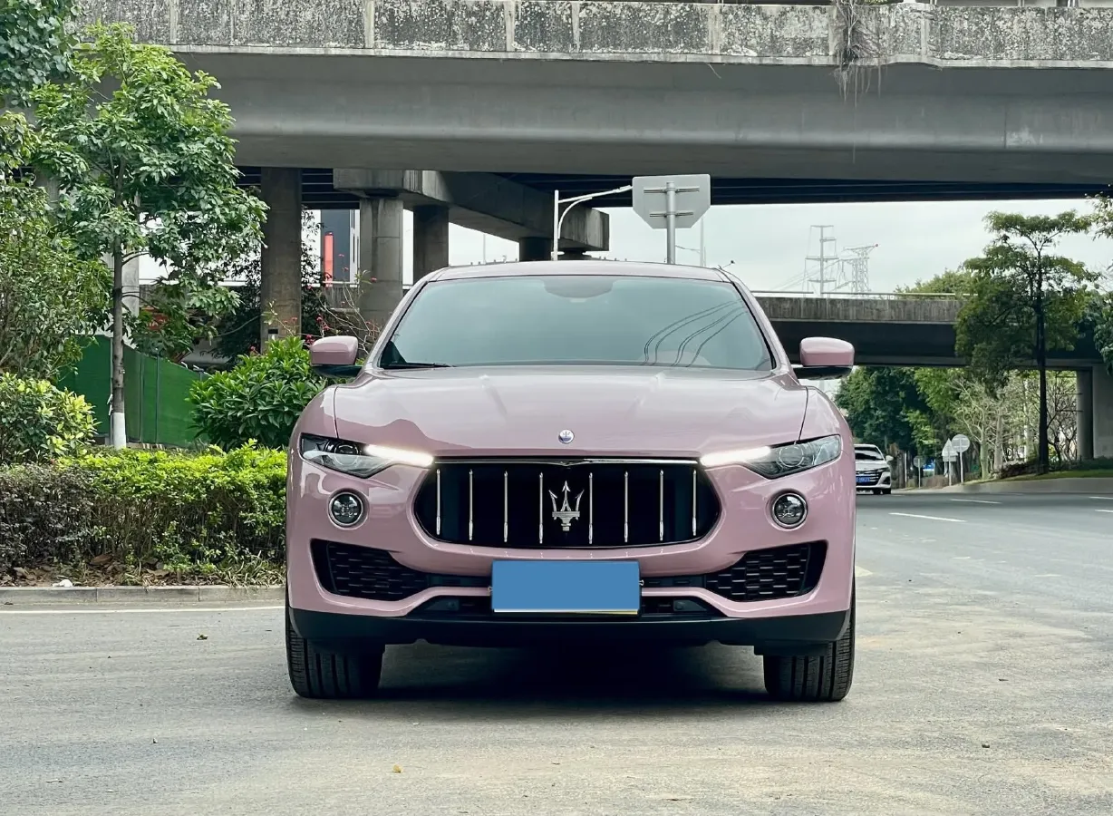 2021 Maserati Levante 3.0T 350HP V6 8AT,autocango,china used car exporter,china ev exporter,chinese used car exporter,chinese used ev exporter